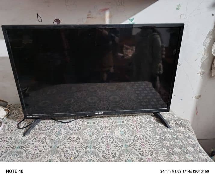 Orient LED TV 32 Inch in good condition 2