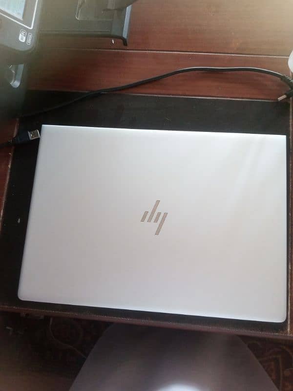 Hp laptop available 1