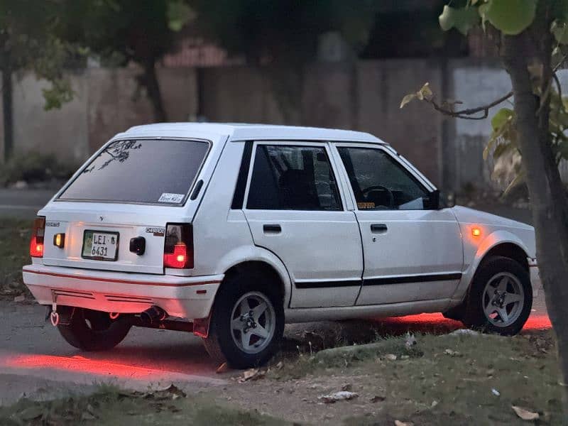 Daihatsu Charade 1984 4