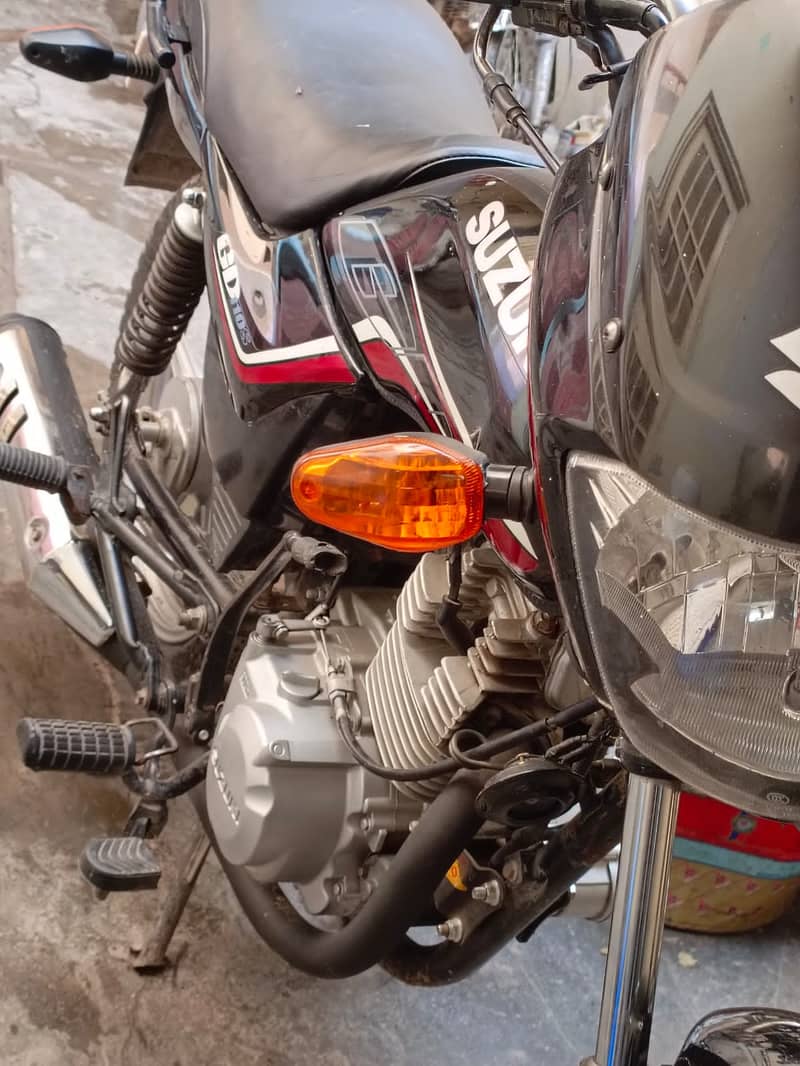 Suzuki 110 (2020 model) lush condition 1