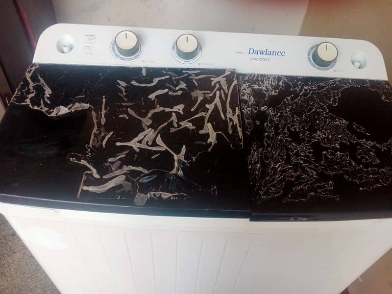 Washing Machine with dryer sale. 1