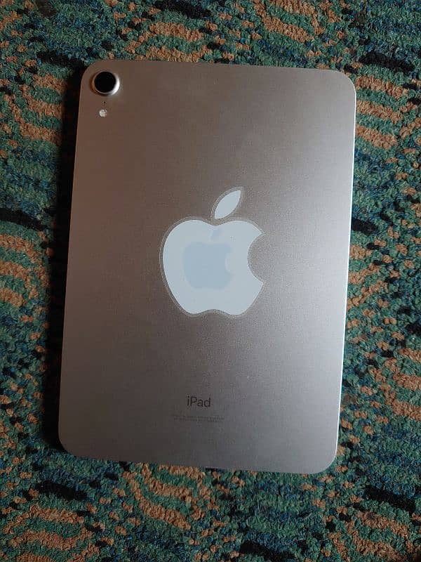 ipad mini 6 with box 5