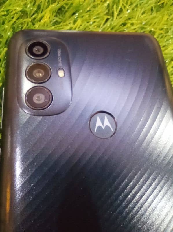 Moto G Power 2022 in Excellent condition. 7