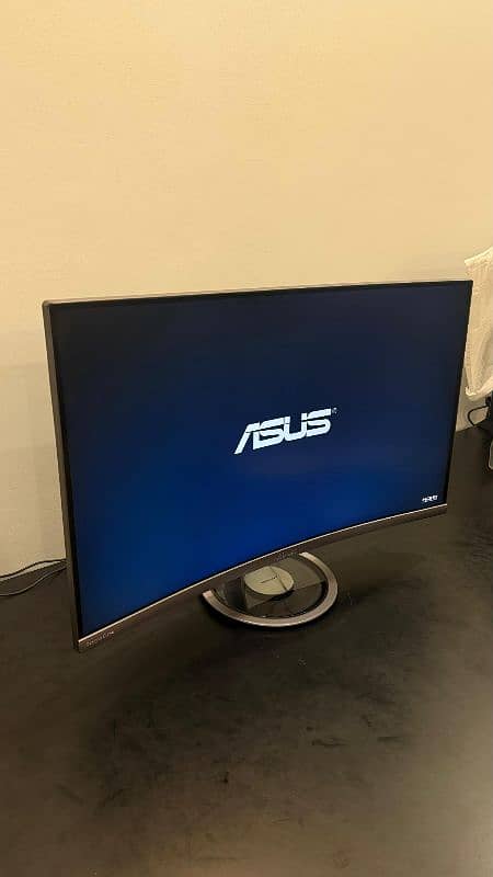 ASUS MONTOR 31.5" WIDE 2