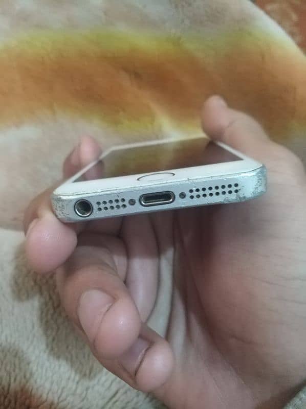 IPHONE 5S silver 5