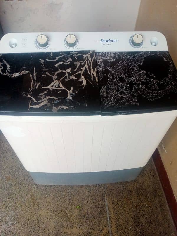 Washing Machine with dryer sale. 2