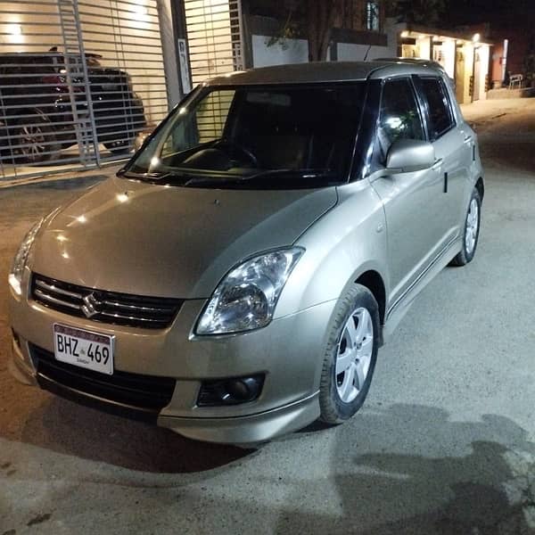 Suzuki Swift 2017 DLX 1.3 Navigation Auto 4