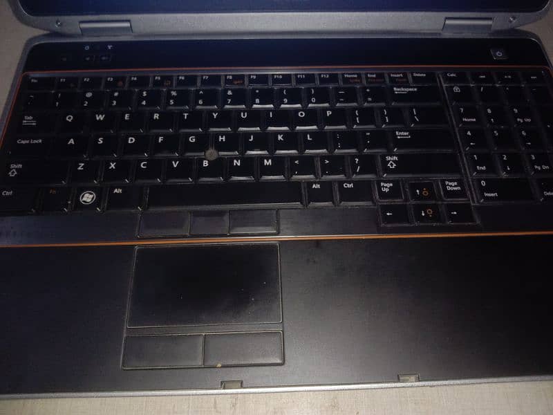 Laptop i5 2nd gen for urgent sale 1