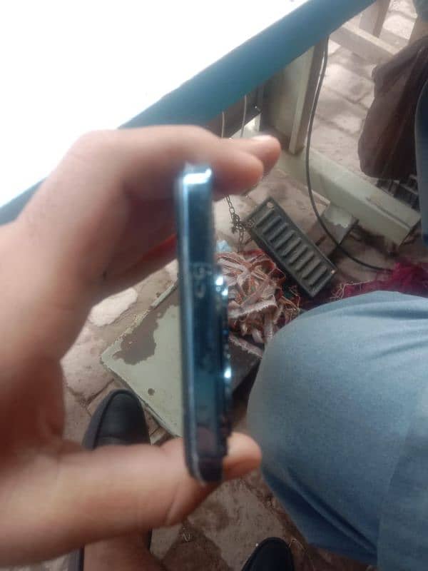 daba charge han 10/10 condition Infinix hot 40  8/8 =16/256 0