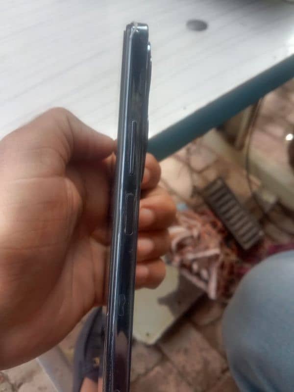 daba charge han 10/10 condition Infinix hot 40  8/8 =16/256 3