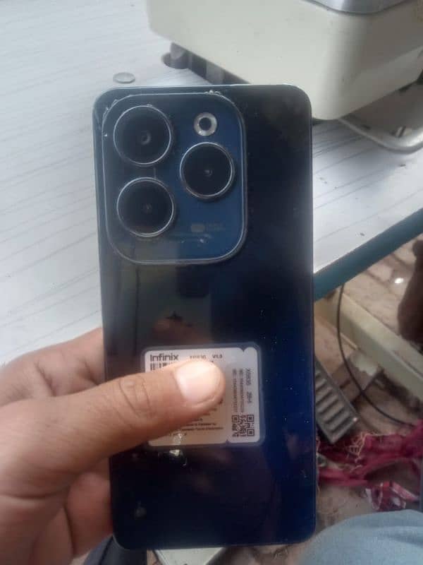 daba charge han 10/10 condition Infinix hot 40  8/8 =16/256 4