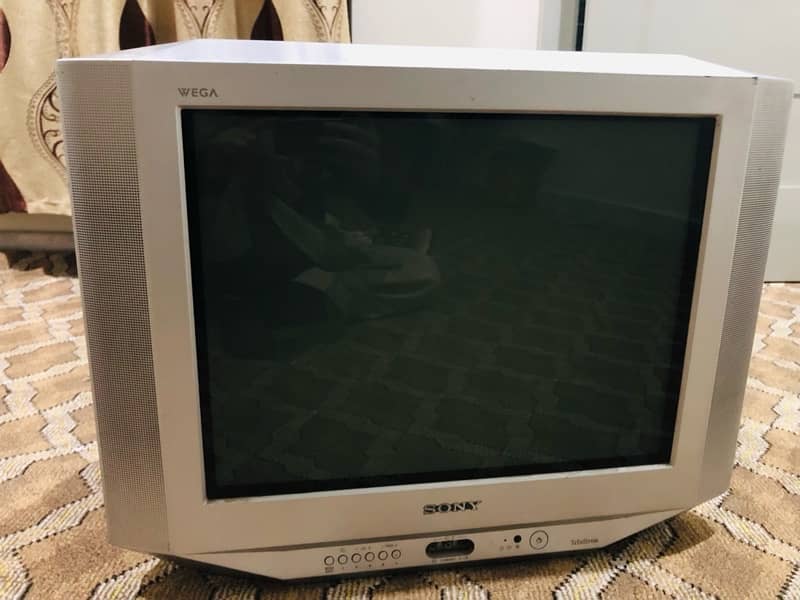 Sony Wega Tv for sale 0