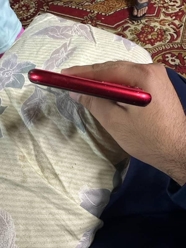 iphone 11 product red 5