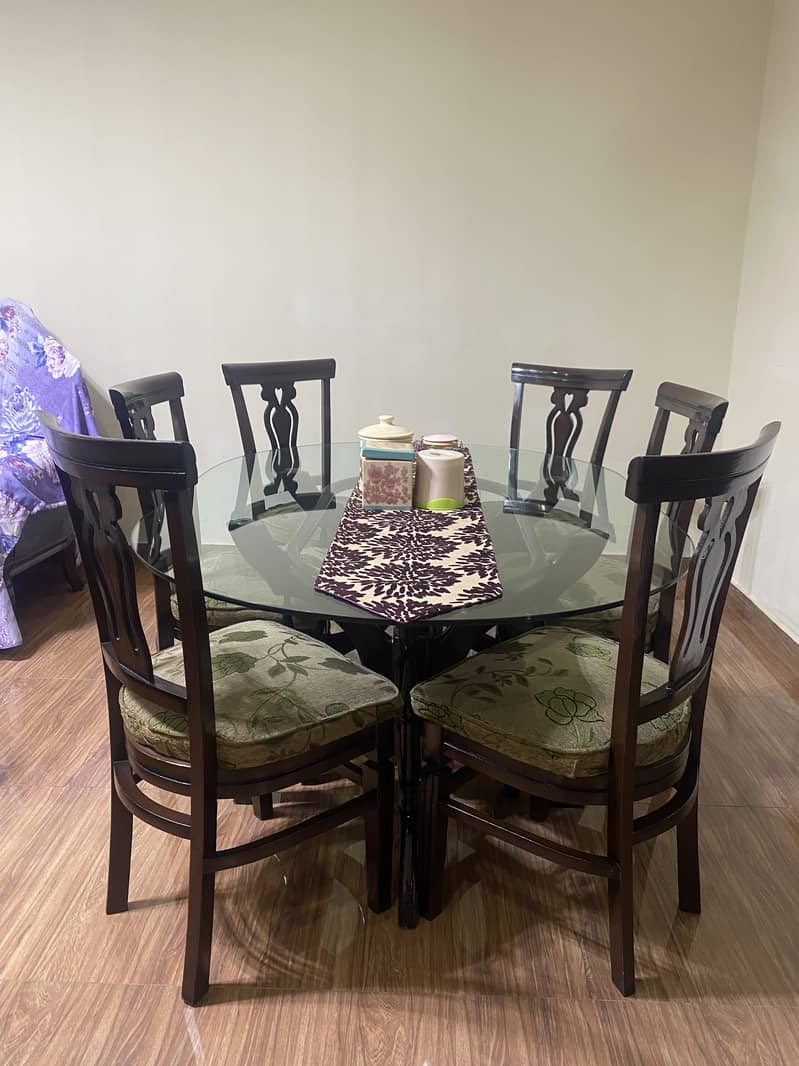 Dining table, 6 seater 7