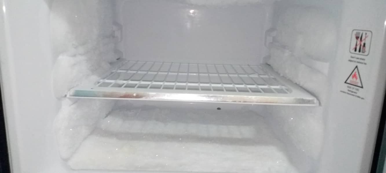 Kenwood Fridge In Warranty 3