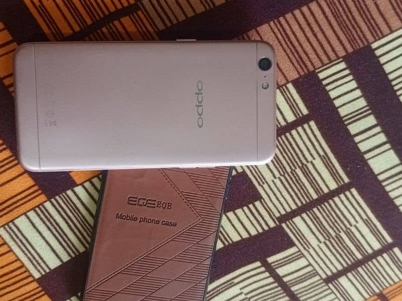 Oppo a57 4/64gb pta approved all okay 0