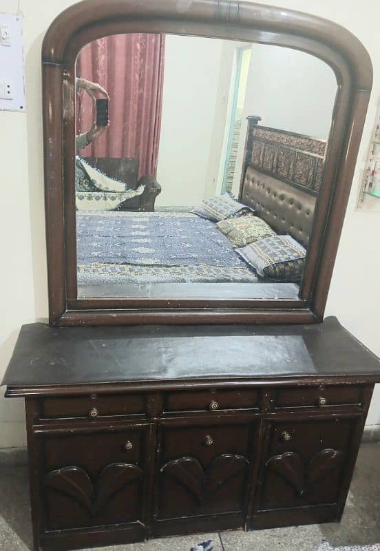 Dressing table for sale 1