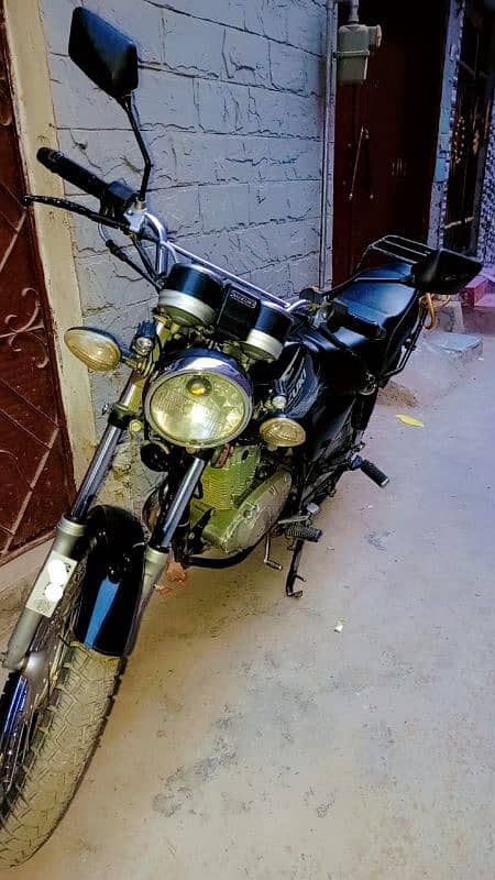 Suzuki GS150 2016 Model 10/10 with complete documents 0