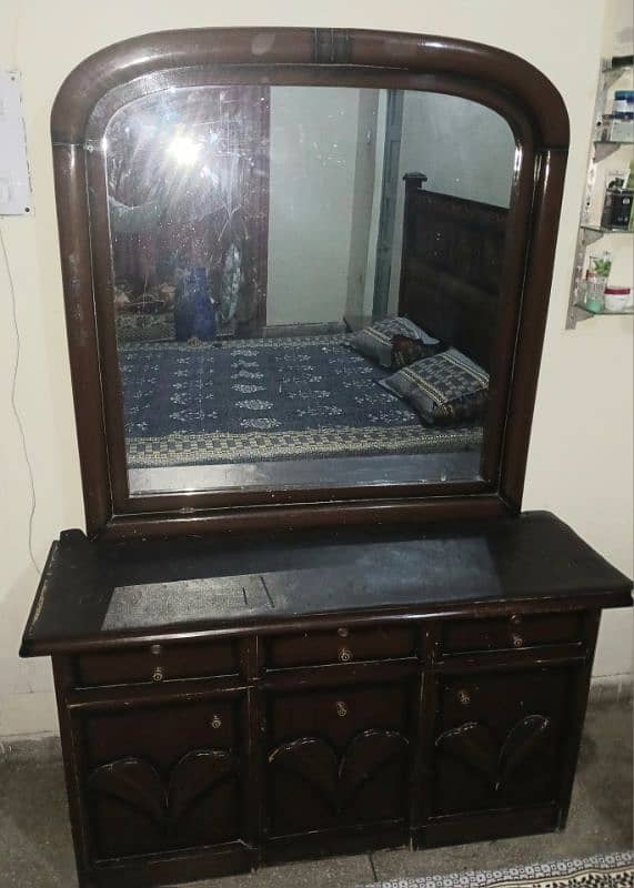 Dressing table for sale 3