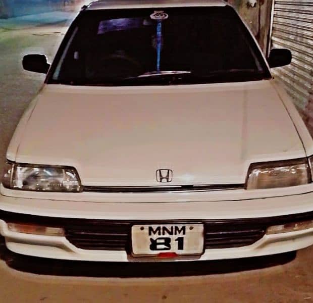 Honda Civic EXi 1988 4