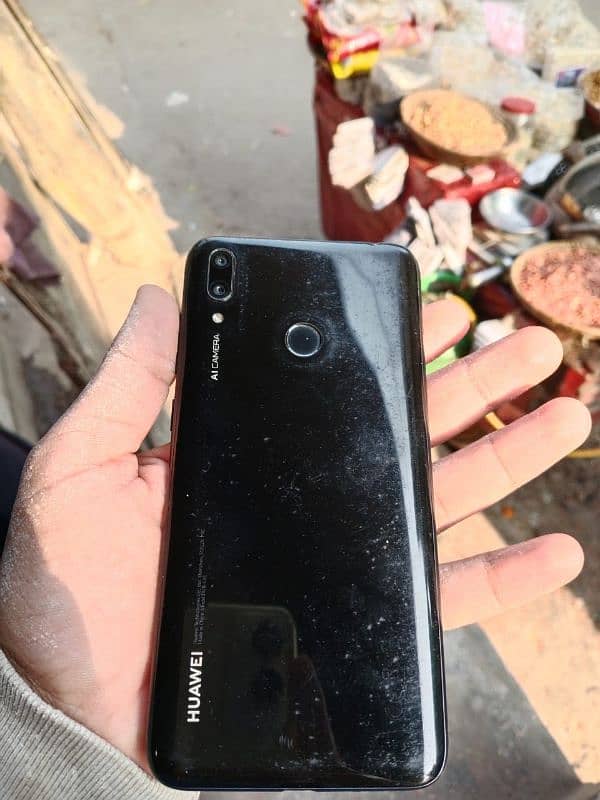 Huawei Y7 Prime 13500. cal 03217806817 3