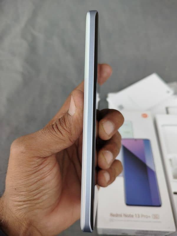 Redmi Note 13 Pro Plus 5G 2