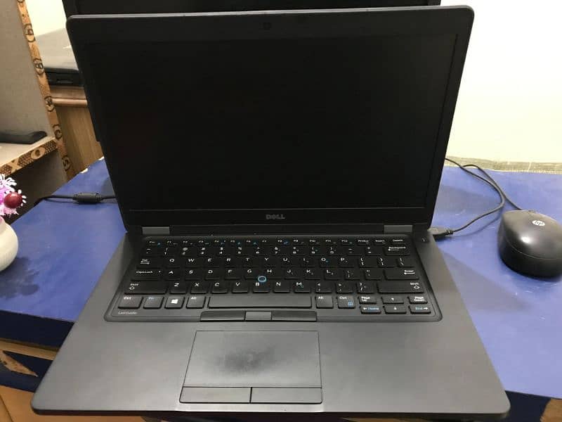 Dell laptop good condition i5 7th generation 7