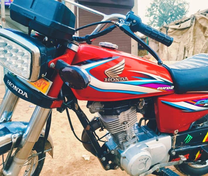 Honda CG125 2014 Lush Condition 0