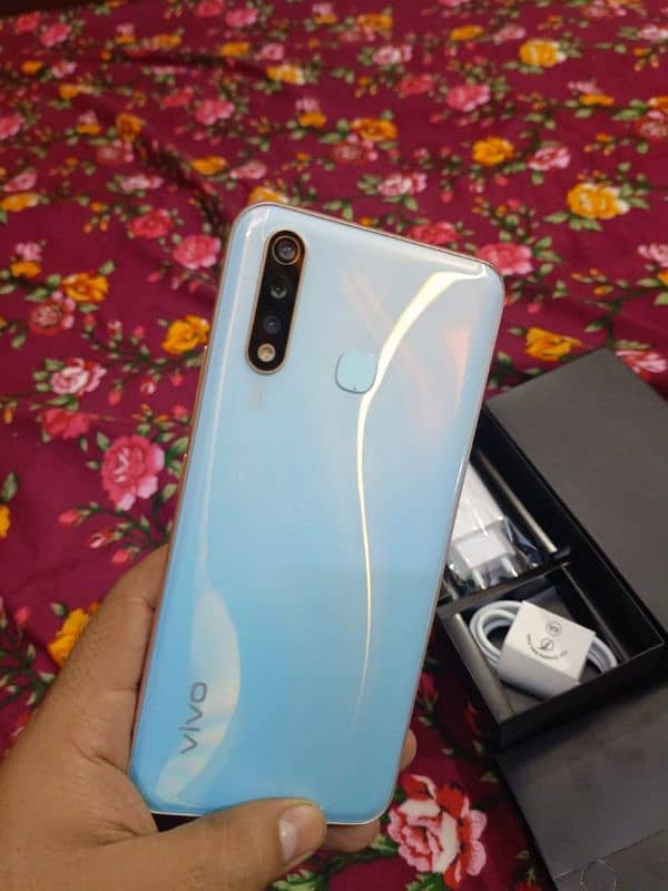 Vivo Y19 8/256 New Condition Home use 3