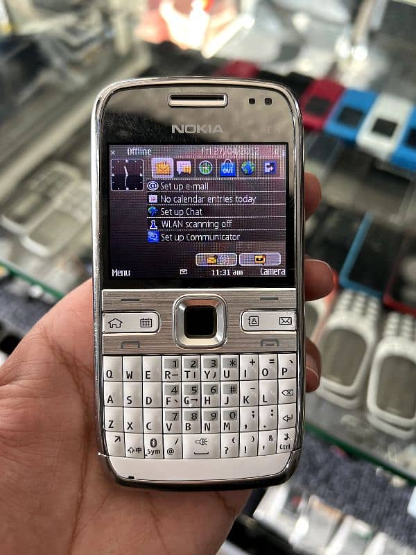 Original Nokia E72 in Mint Condition 1