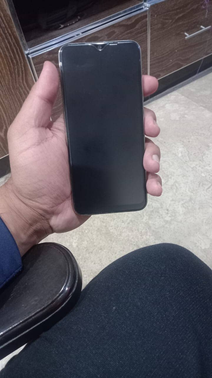 Realme Note 8 1