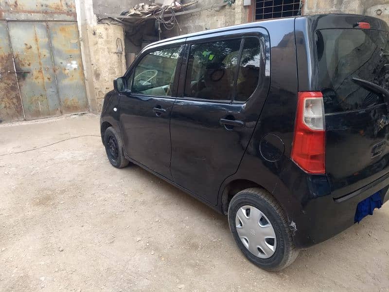 Suzuki Wagon R ECO IDLING 660 cc Model 2015 Reg 2018 A/T 1