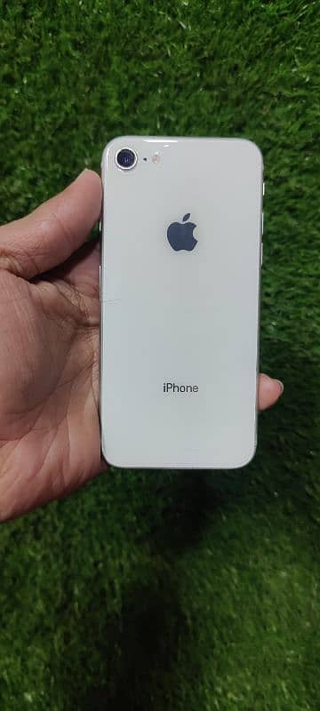 IPHONE 8 FRESH CONDITION 79 health 0