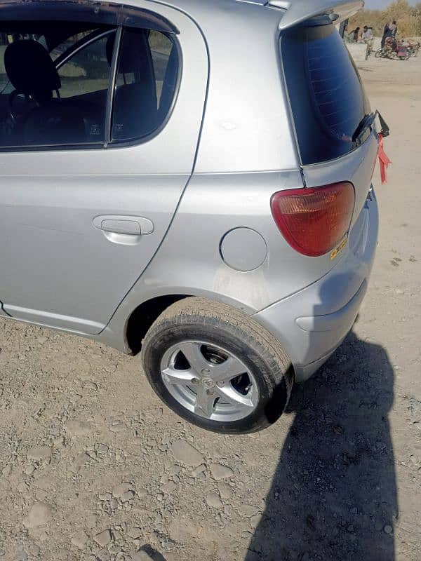 Toyota Vitz 2000 convert 2004 6