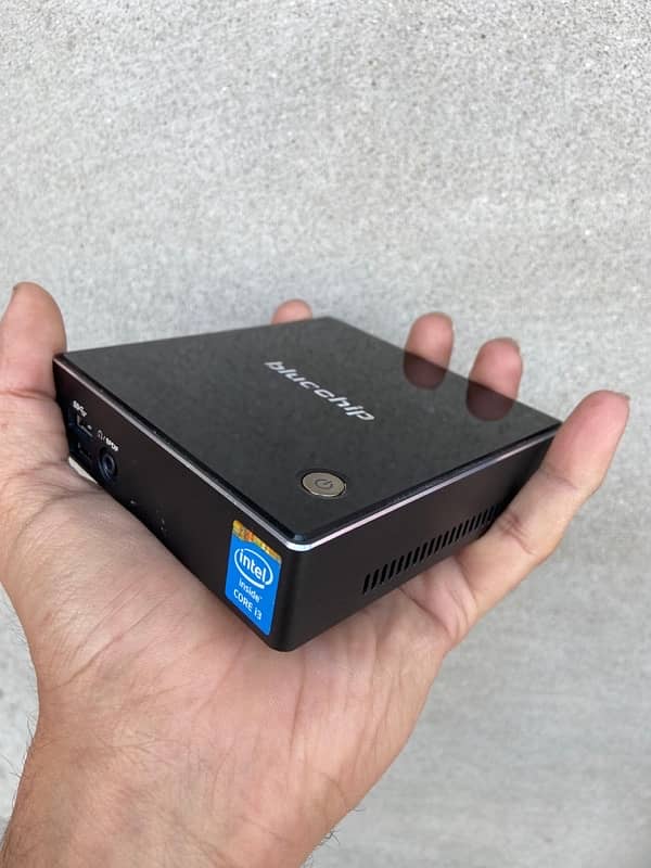 Intel NUC mini pc i3-4th Generation, HDMI, 3" Size, Pocket PC Tiny COD 0