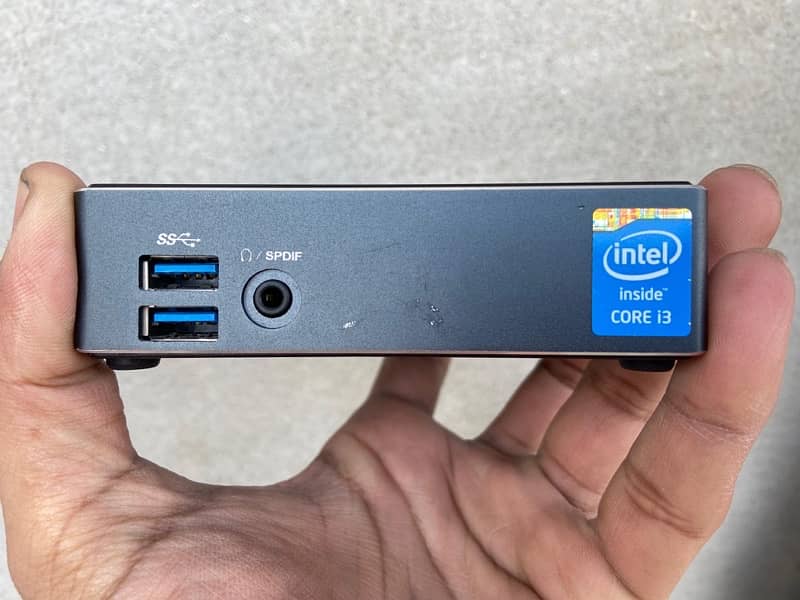 Intel NUC mini pc i3-4th Generation, HDMI, 3" Size, Pocket PC Tiny COD 2