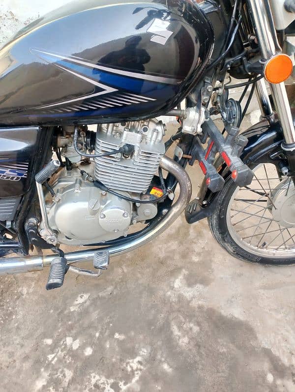 Suzuki Gs150 2015 model 11