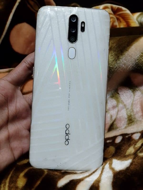 Oppo A5 2020 4 128 gb used like new 2