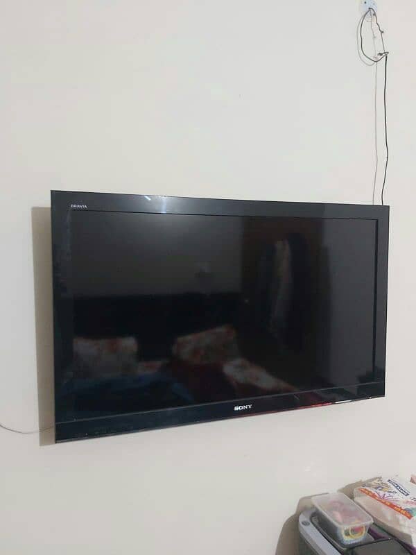 Sony Bravia 40 LCD 2