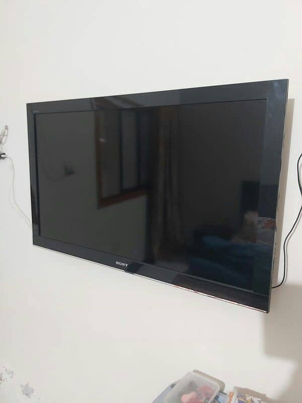 Sony Bravia 40 LCD 3