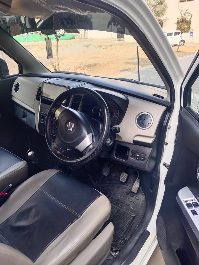 Suzuki Wagon R VXL Model 2019/20 8