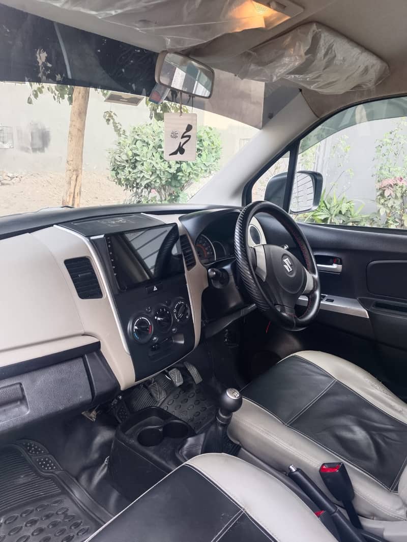 Suzuki Wagon R VXL Model 2019/20 10