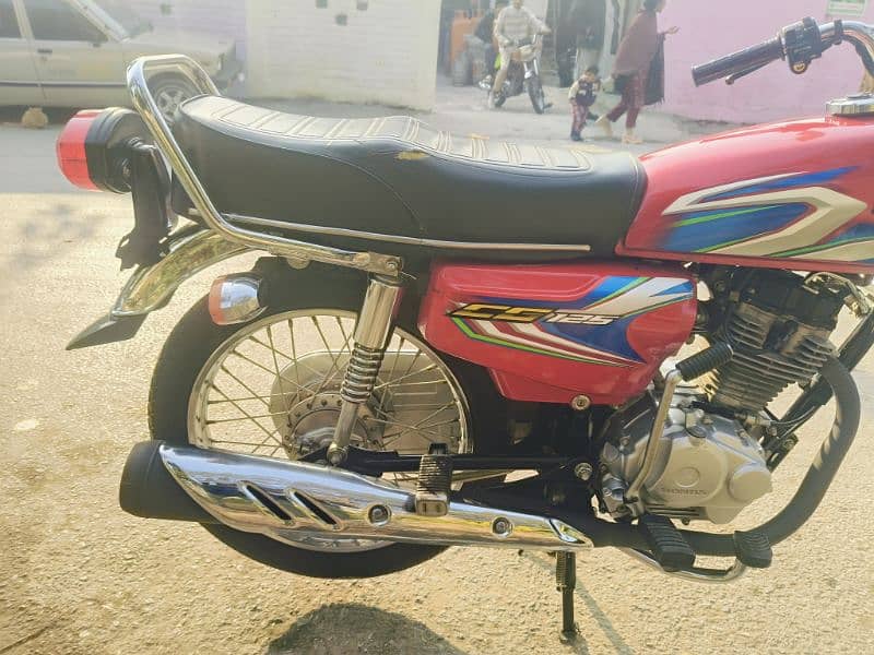 Honda 125 total gunine 7