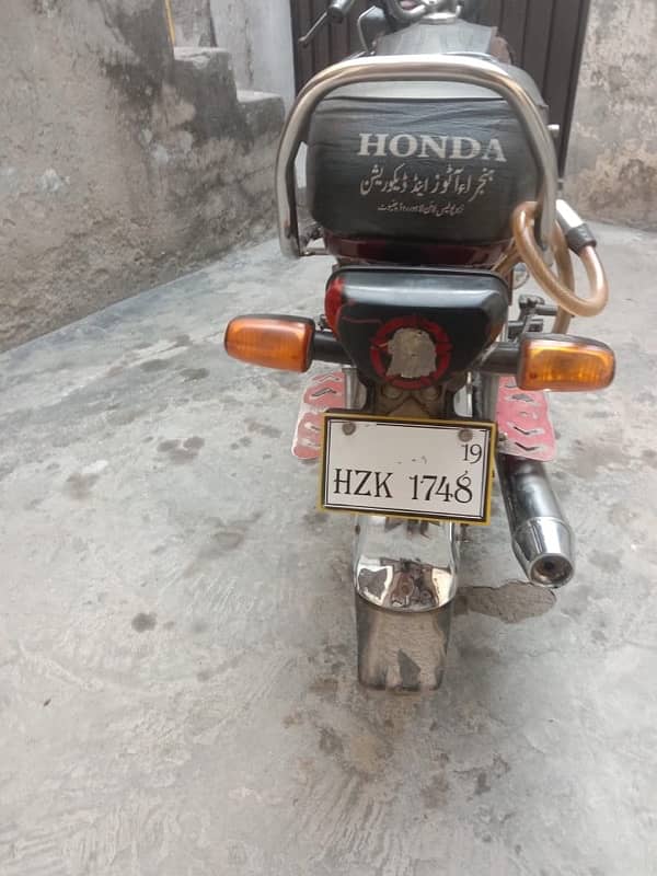 Honda 70 Model 2019 Friendly use bike 3