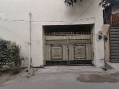 A Centrally Located House Is Available For Rent In Lahore