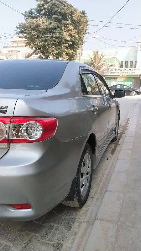 Toyota Corolla GLI 2011 1.6 auto 4