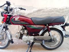 Honda CD 70 red colour