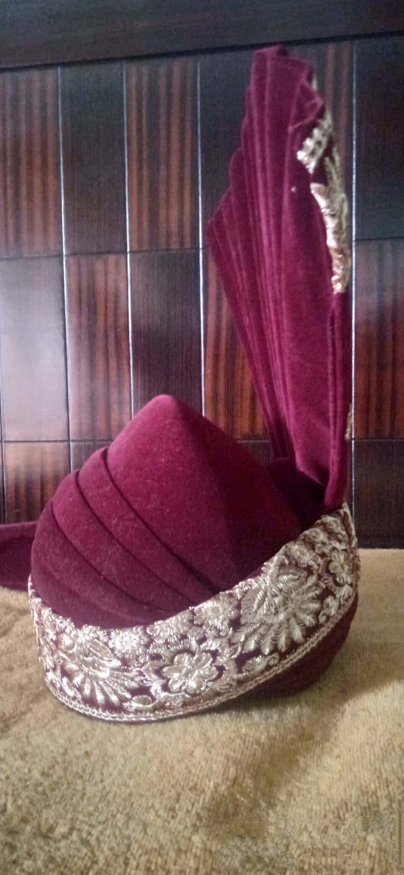 New Dark Reddish Brown (Mehroon) Groom Turban with Shawl Complete Set. 10