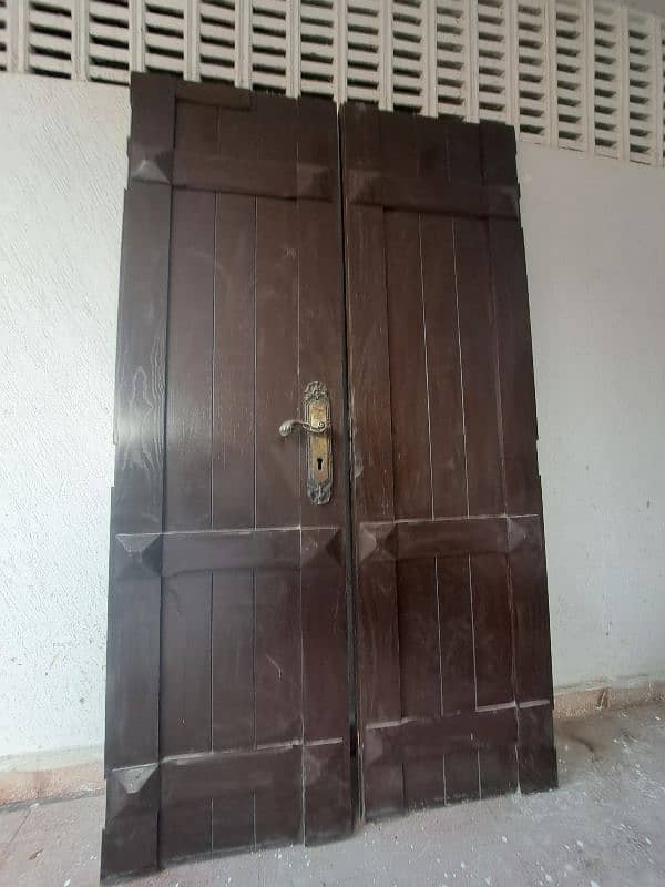 Main Wooden Door #Furniture (prices will be negotiated) 0