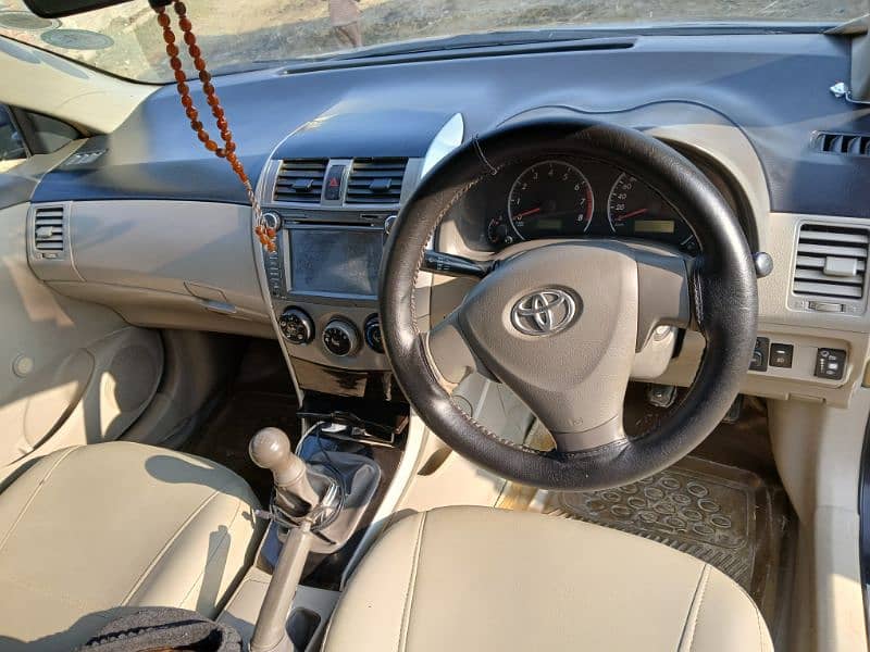 Toyota Corolla XLI 2011 7